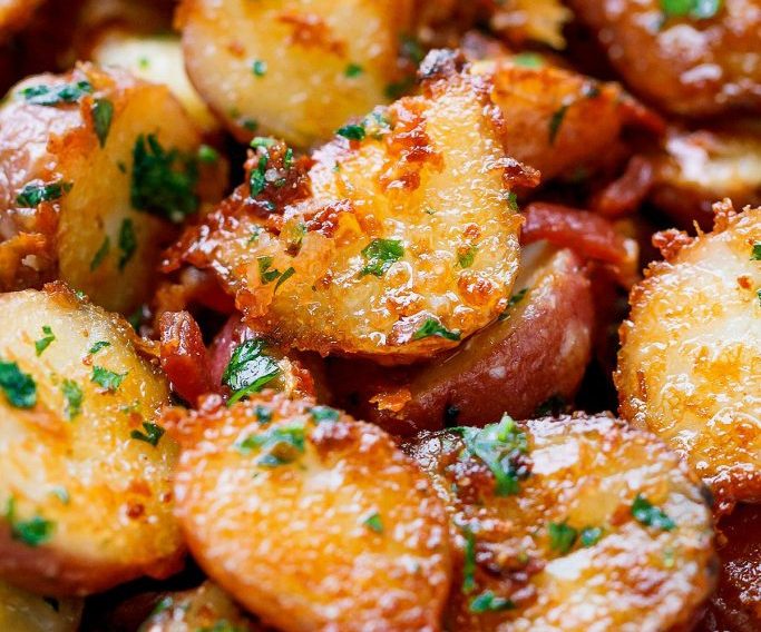 Roasted Garlic Butter Parmesan Potatoes Are Crispy and Golden 1