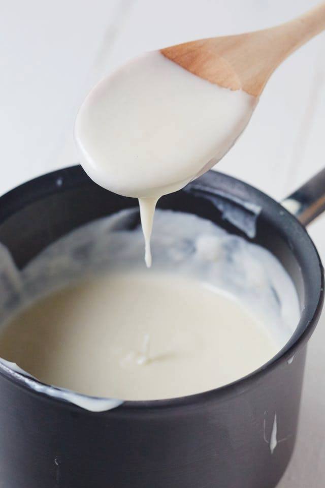 How to Make a Classic Bechamel (White) Sauce 1