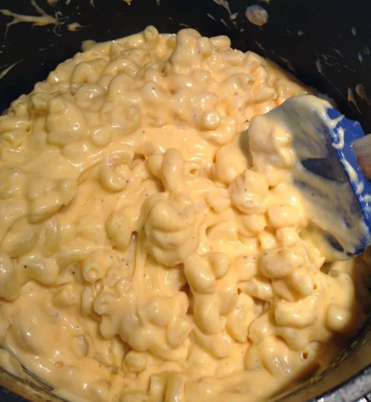 The BEST Macaroni and Cheese Recipe EVER
