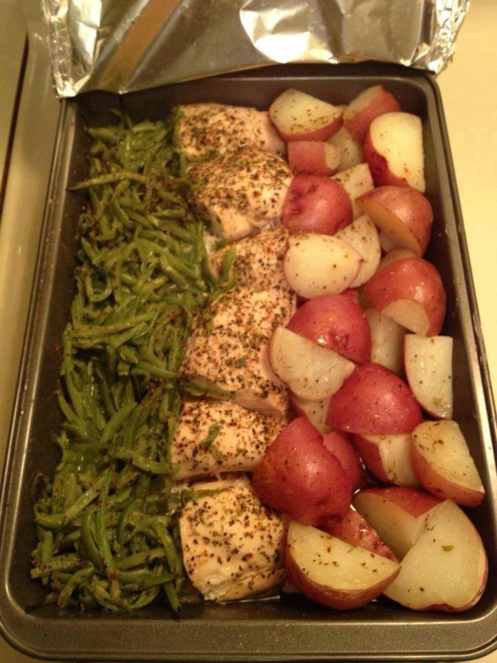 Baked Chicken with Green Beans and Potatoes 1