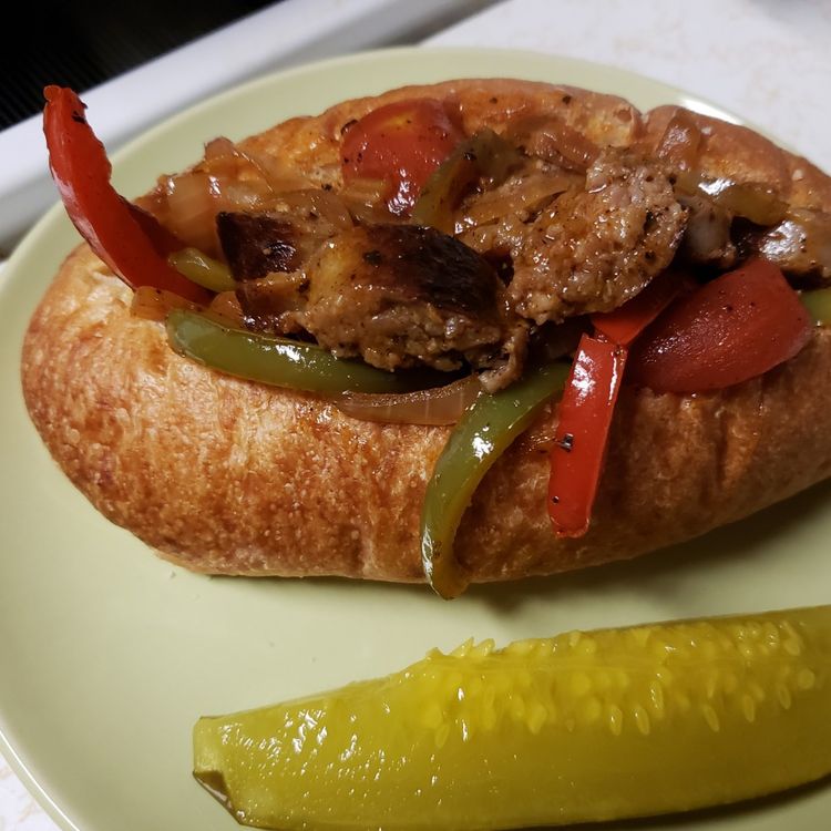 ITALIAN SAUSAGE AND PEPPERS