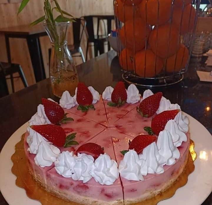 Strawberry-Glazed Cheesecake