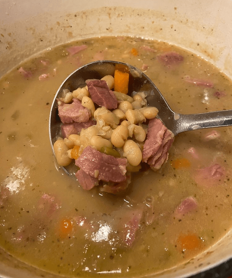 WHITE BEAN AND HAM HOCK SOUP