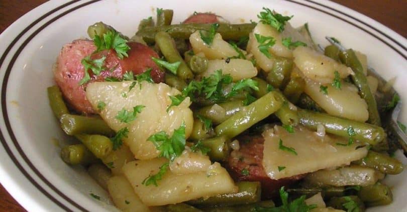 Old-Fashioned Green Beans and Potatoes