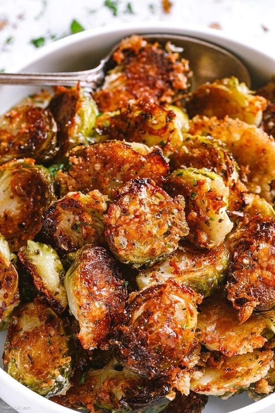 # **GARLIC PARMESAN ROASTED BRUSSELS SPROUTS**