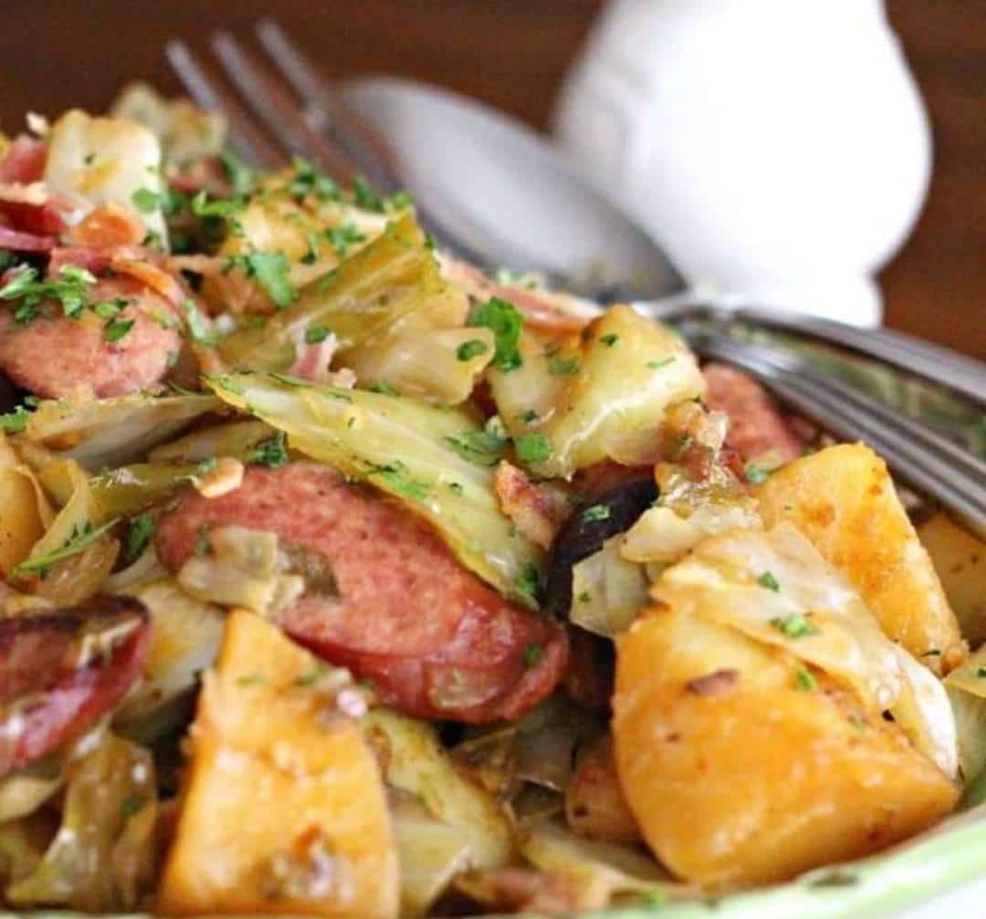 BRAISED CABBAGE WITH POTATOES AND SMOKED SAUSAGES