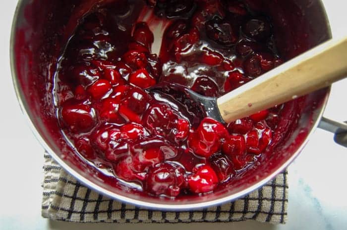 CHERRY PIE FILLING AND TOPPING