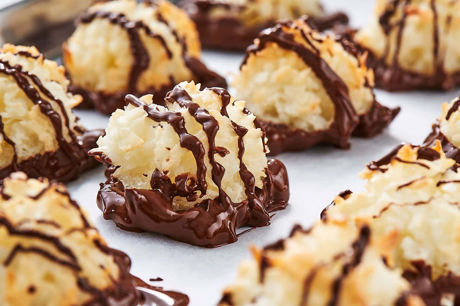 THE BEST COCONUT MACAROONS