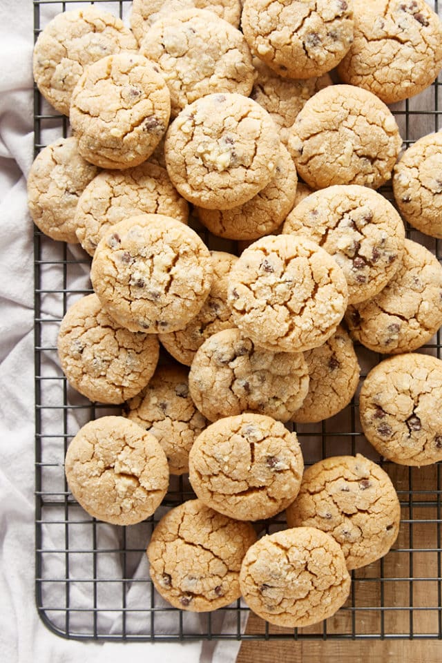 SWEET AND SALTY PEANUT BUTTER CRINKLE COOKIES