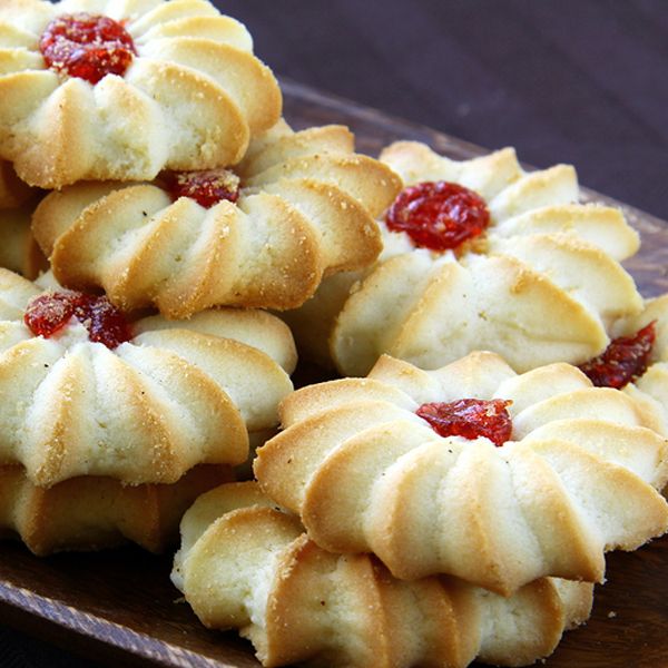 Spritz Cookies With Jam Centers Recipe 1