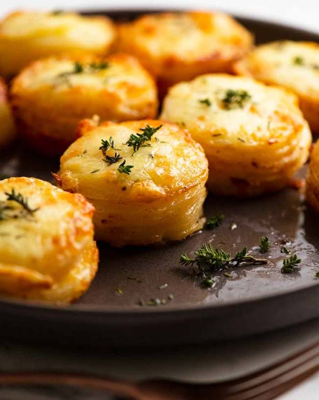 Cheesy Mini Potato Gratin Stacks (Muffin Tin)