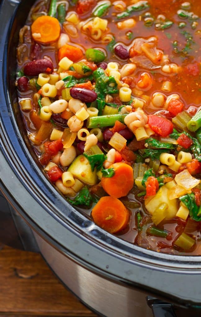 Hearty Slow Cooker Minestrone Soup￼