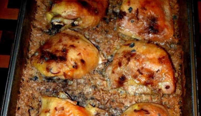 Baked Chicken and Rice￼