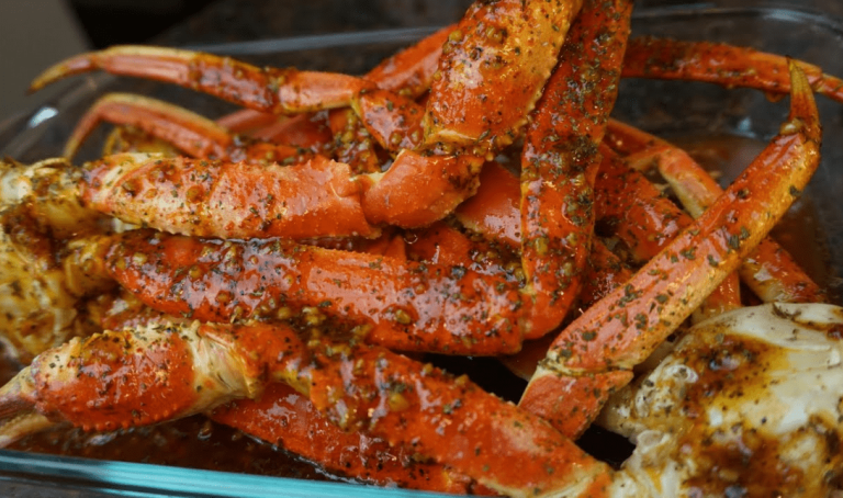 Baked Crab Legs in Butter Sauce￼