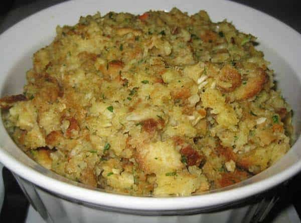 My Mom’s Perfect Thanksgiving Stuffing