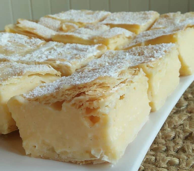 These Classic Vanilla Custard Bars Are To DIE For