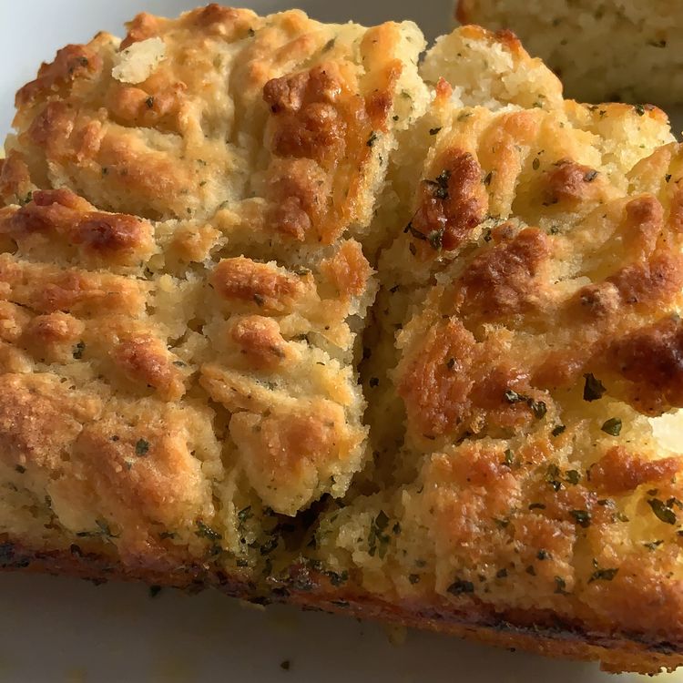 GARLIC AND HERB BUTTER QUICK BREAD