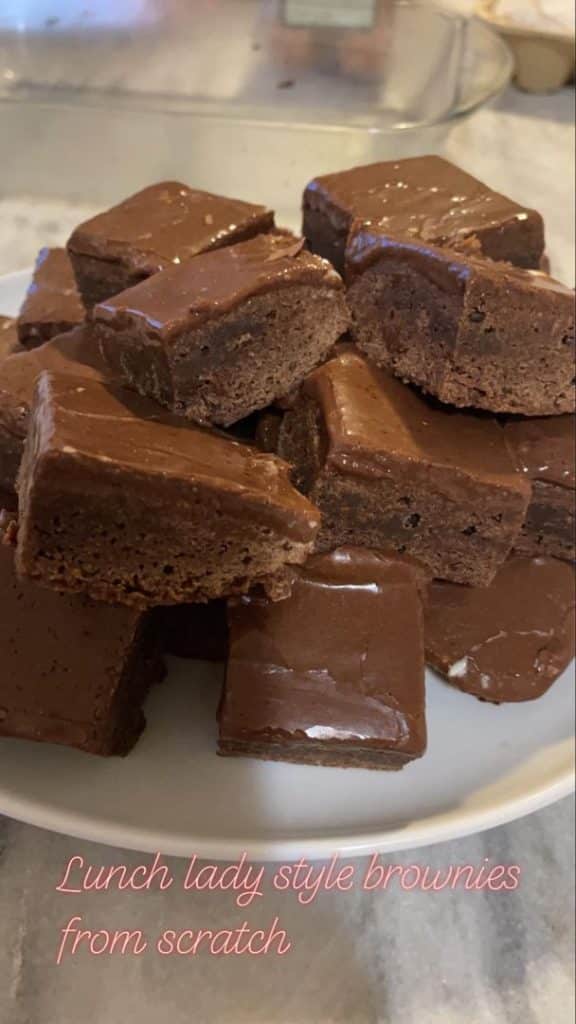 Lunch Lady Brownies: The Best Dessert For School Lunches￼