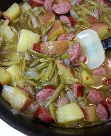 Slow Cooker Green Beans Ham and Potatoes
