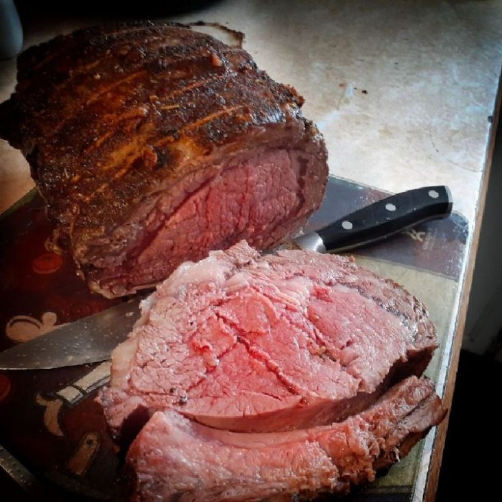 Heres How To Cook The Perfect Prime Rib Roast Just Recettes 