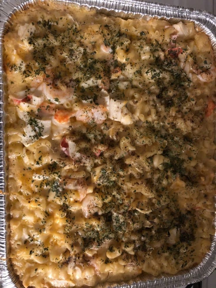 LOBSTER, CRAB AND SHRIMP MACARONI AND CHEESE 1