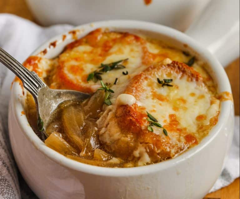 Homemade French Onion Soup￼