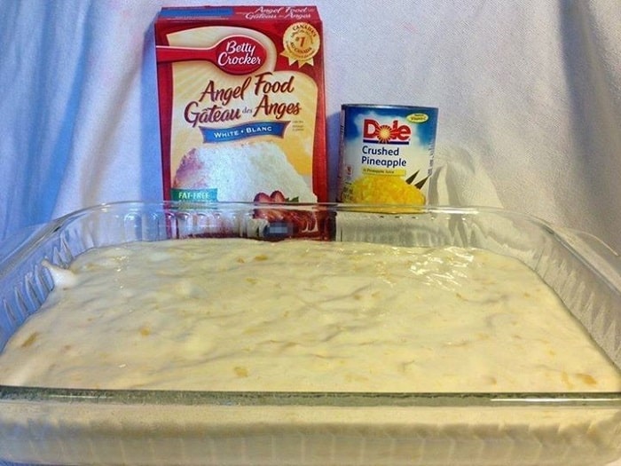 Only 2 ingredients!!!! Easiest cake ever