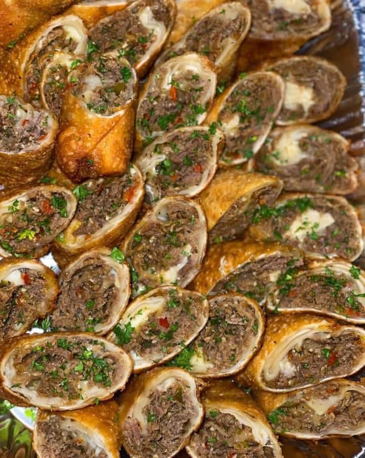 Hot and Crispy Philly Cheesesteak Egg Rolls !