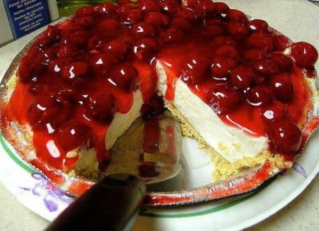 No-Bake Strawberry Cheesecake Yummy! 1