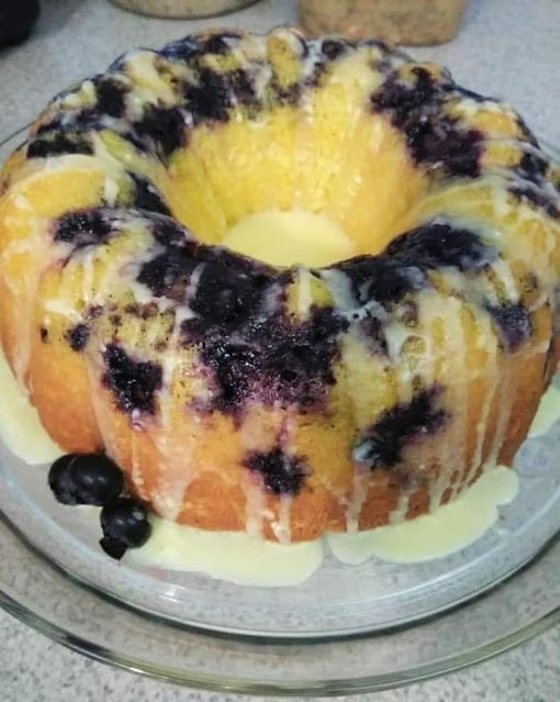 Lemon Blueberry Bundt Cake 1