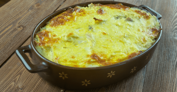 The Internet Is Going Crazy Over This Amazing Enchilada Casserole 1