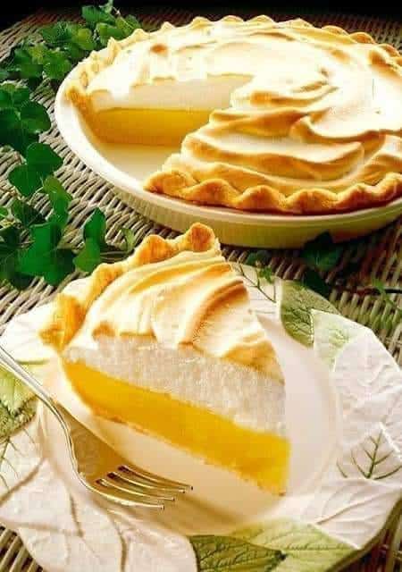 Magic Lemon Pie 1